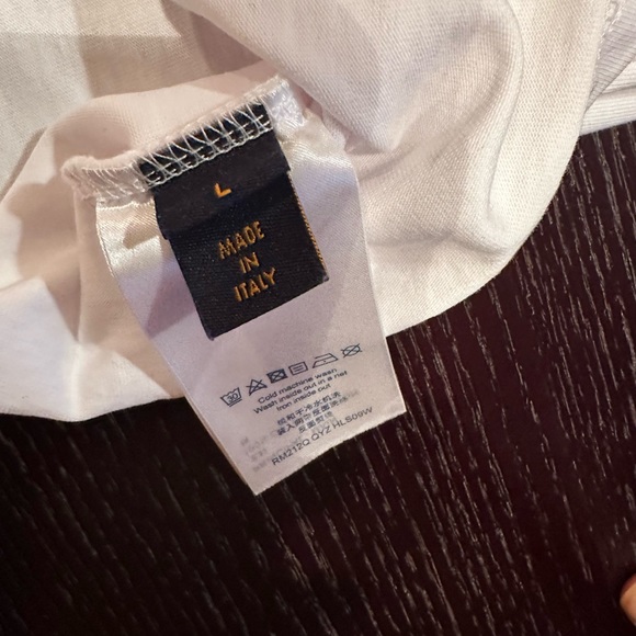 Louie Vuttion men’s white floral tee size large - Picture 3 of 5